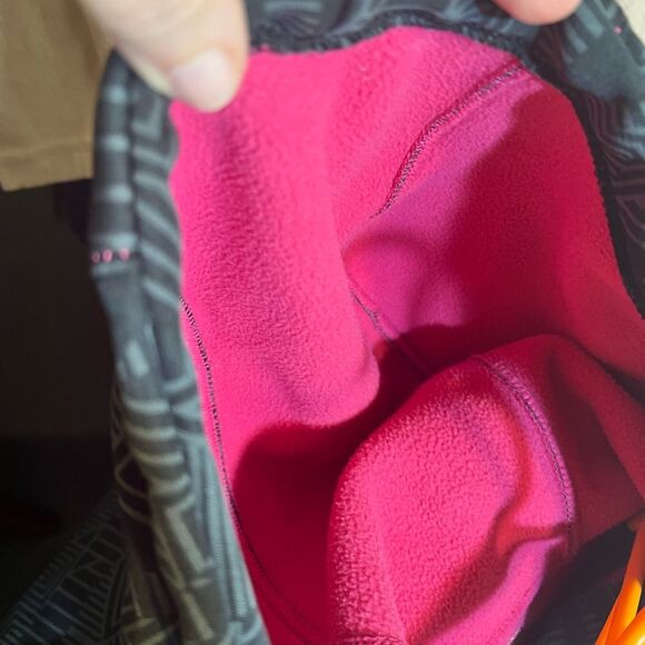 Billabong Black and Pink Hoodie - Picture 11 of 11